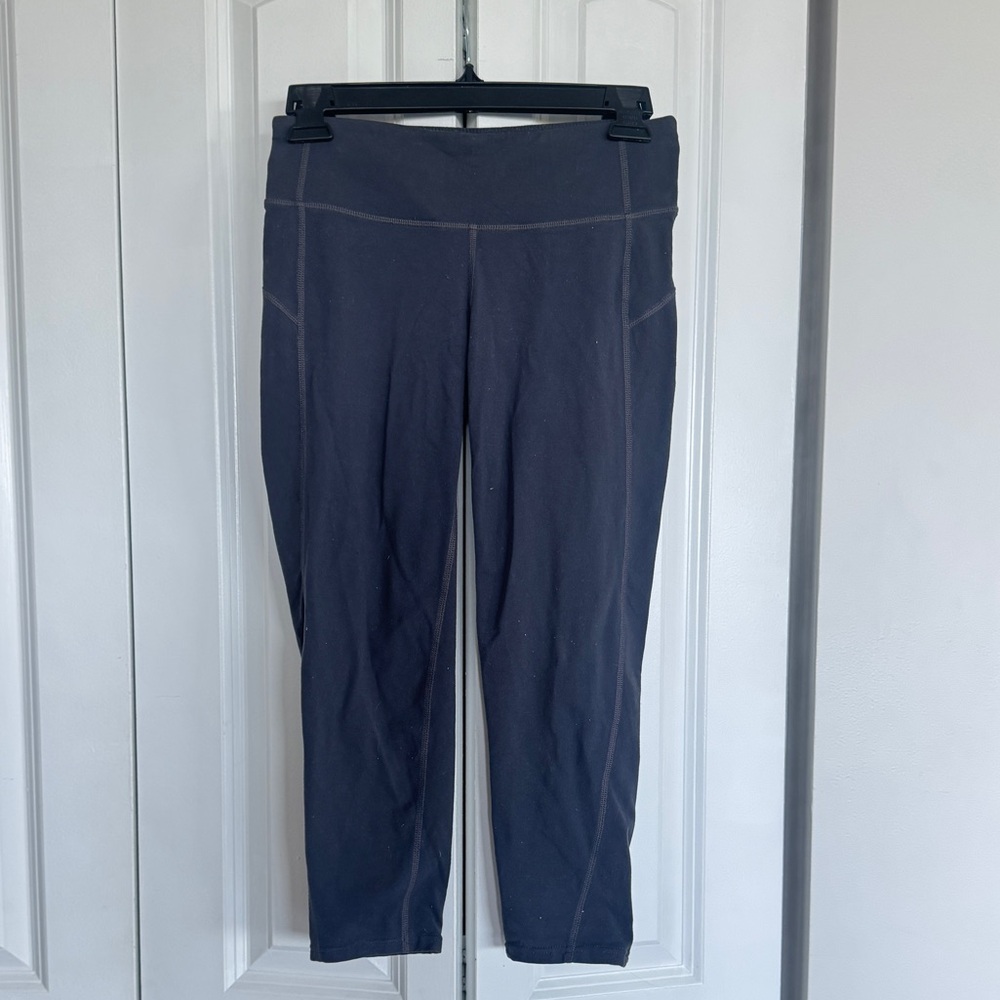 Athleta Cropped Charcoal Leggings S